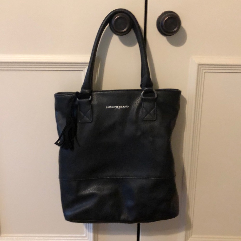 Lucky brand purse!